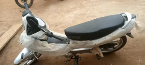 Nouveau KTM Duke 125 2026 Autre