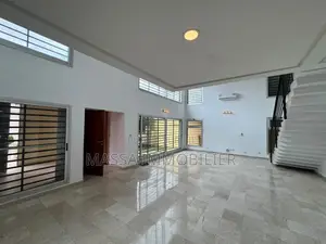 4chbre Duplex dans Massa Immobilier, Cocody à Louer