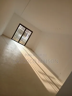 3chbre Appartement dans Lascoco Maison, Cocody à Louer