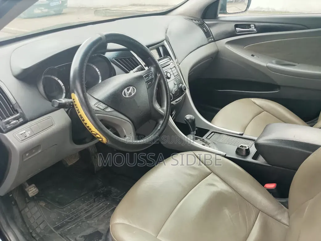 Hyundai Sonata 2012 Bleu
