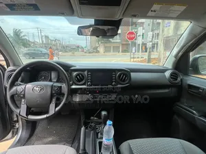Toyota Tacoma 2022 Gris