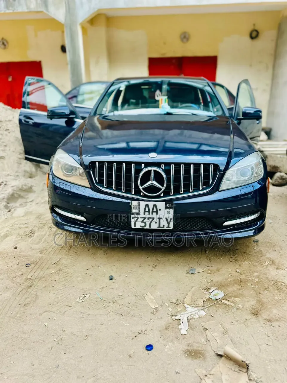 Mercedes-Benz C300 Luxury Sedan AWD (3.0L 6cyl 7A) 2008 Noir