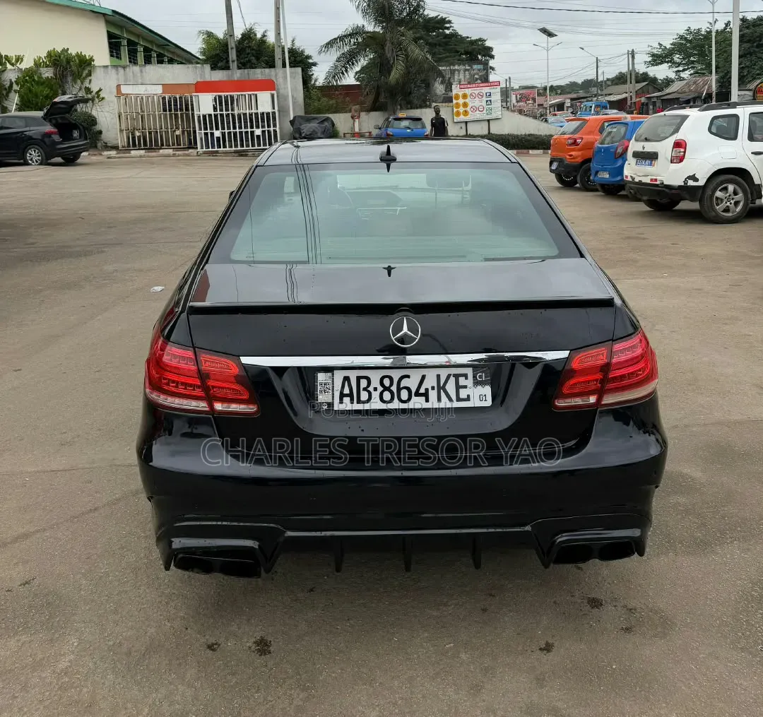 Mercedes-Benz E300 2013 Noir