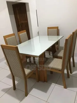 Table À Manger