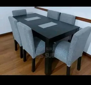 Table À Manger