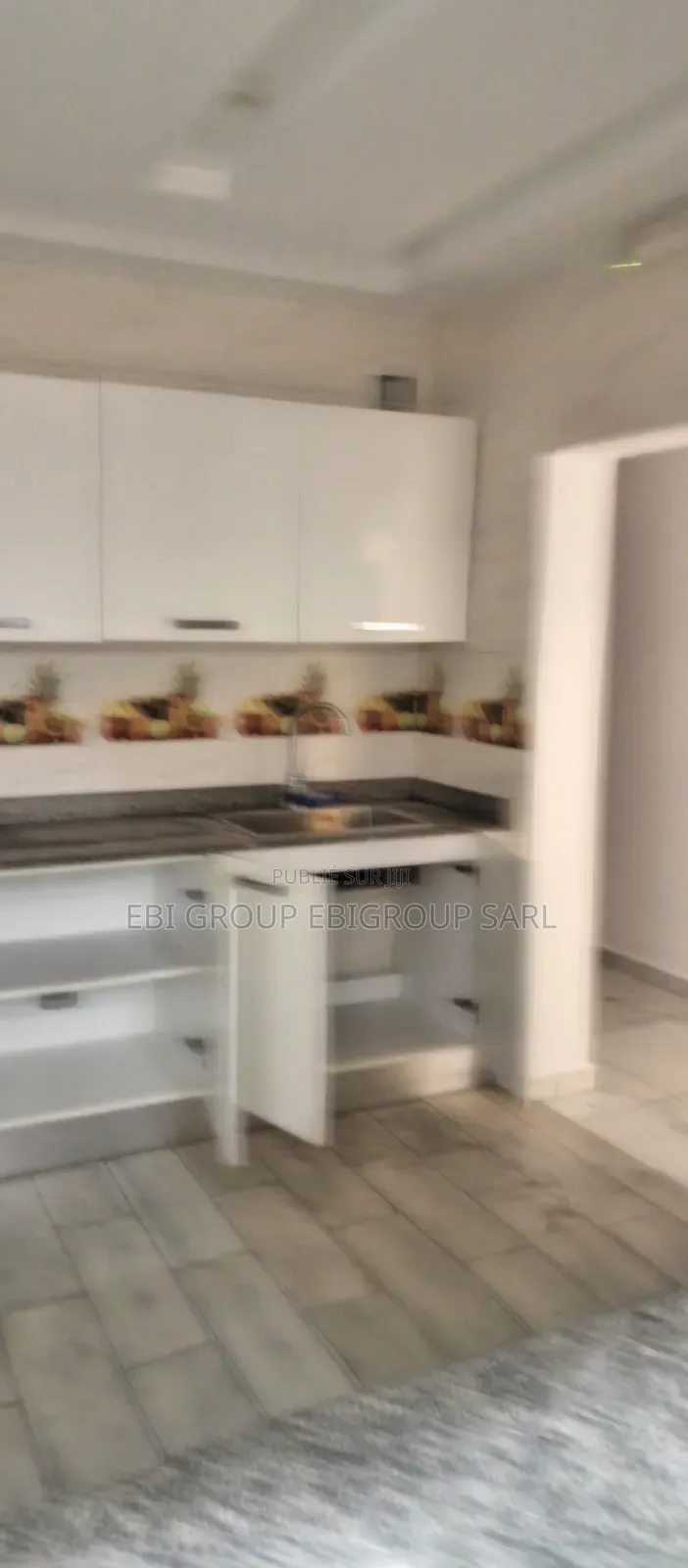 4chbre Appartement dans Ebigroup Sarl, Deux Plateaux à Louer