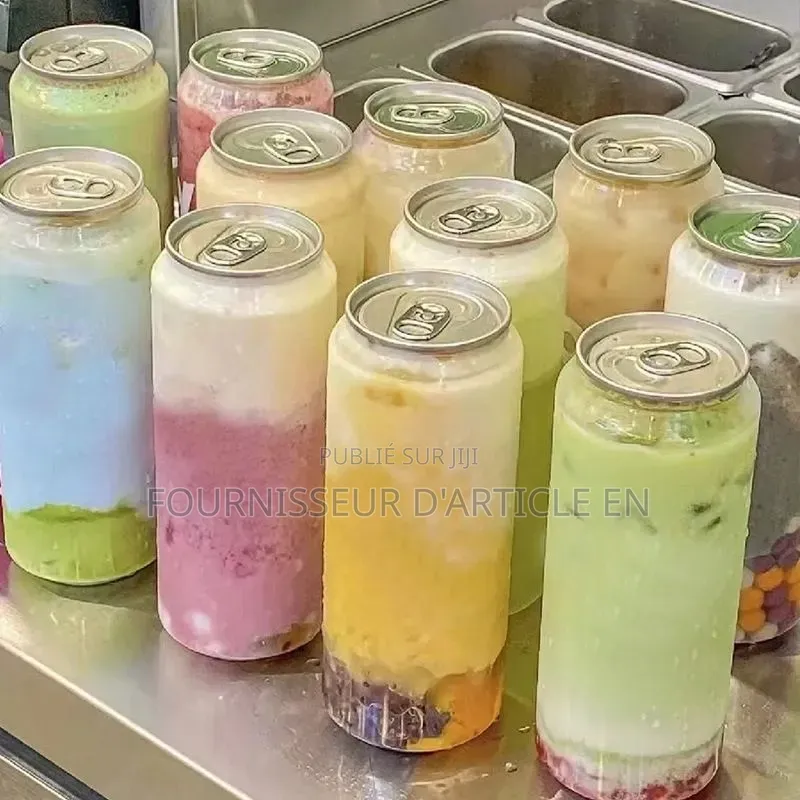 65 Canettes en Plastique