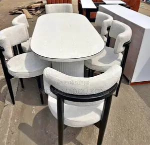 Table À Manger Plus 06 Chaises