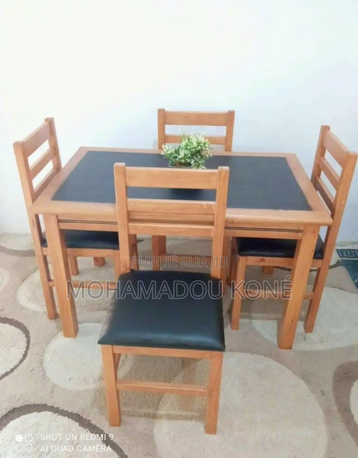 Table À Manger Plus 04 Chaises