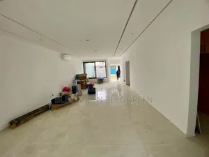 4chbre Duplex dans Immobilier De Luxe A, Cocody à Vendre