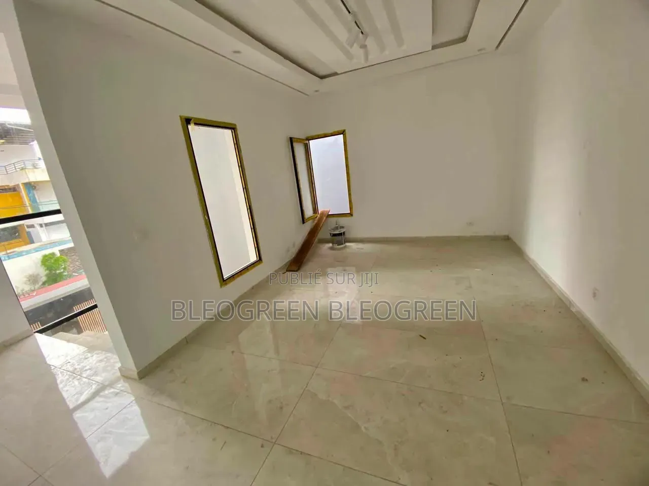 4chbre Duplex dans Immobilier De Luxe A, Cocody à Vendre