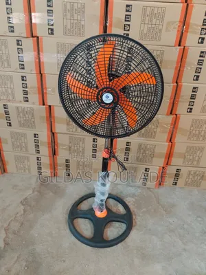 4 Ventilateurs 18 Pouces Dans Le Carton