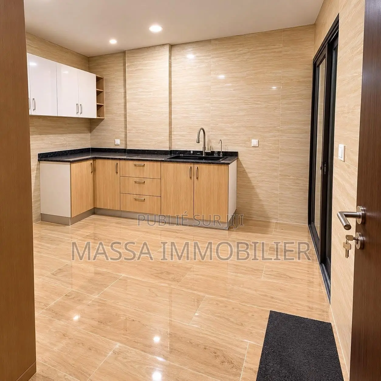 2chbre Appartement dans Massa Immobilier, Cocody à Louer