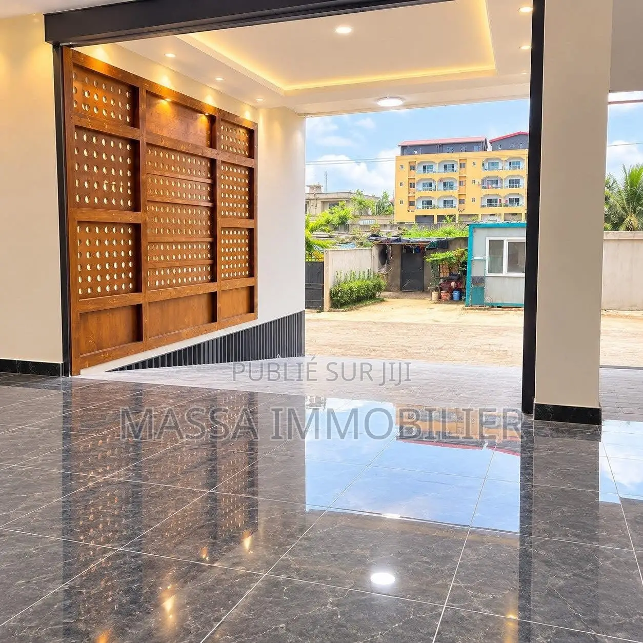 2chbre Appartement dans Massa Immobilier, Cocody à Louer