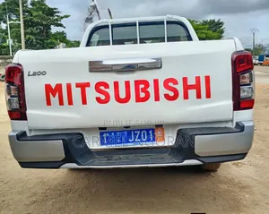 Mitsubishi L200 2020 Blanc