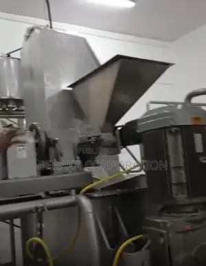 Usine Moderne De Transformation De Cacao, Arachide Et Anacarde, Facil