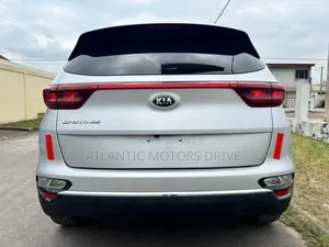 Kia Sportage EX 2021 Gris