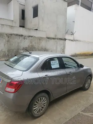 Suzuki Dzire 2023 Gris