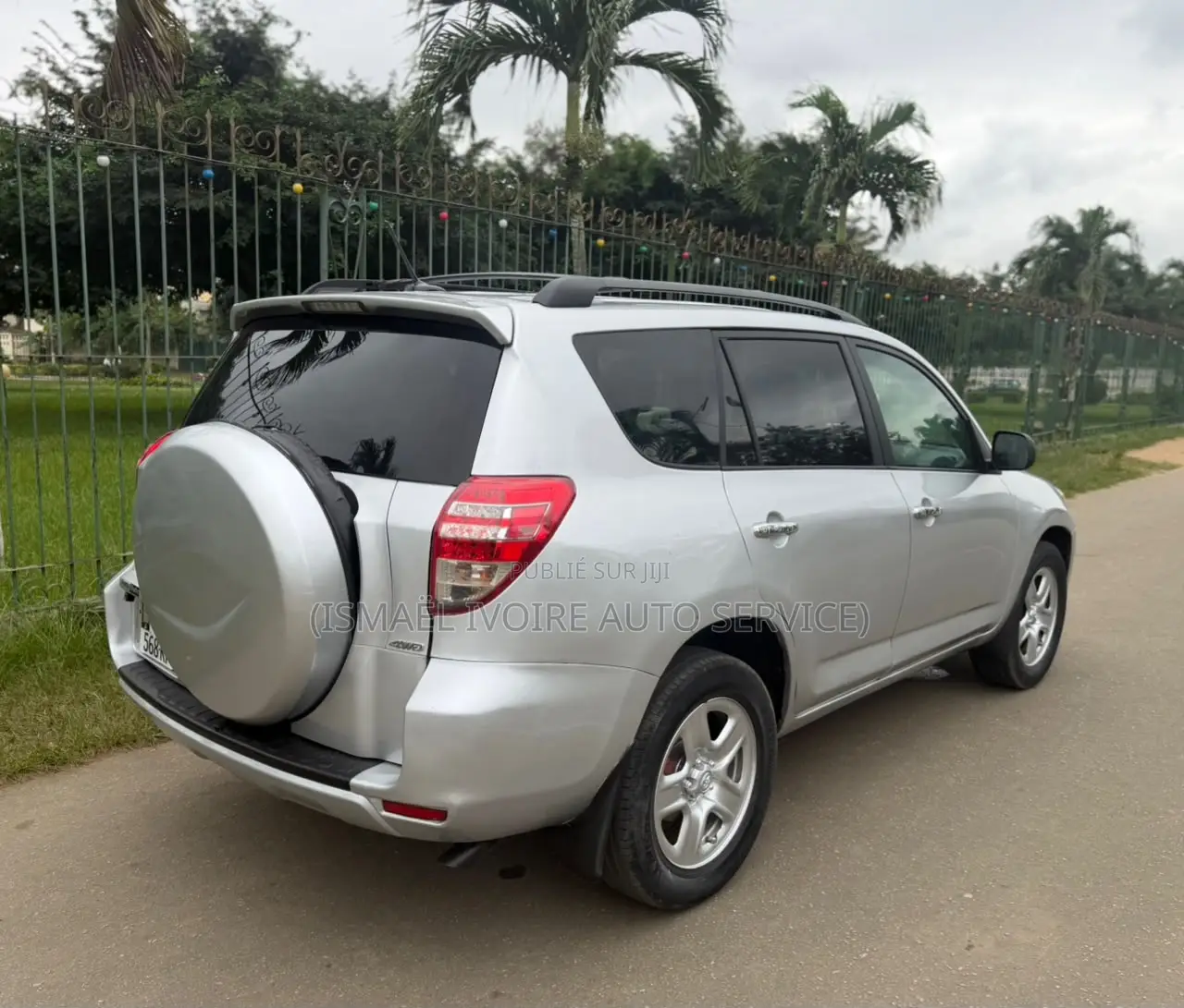 Toyota RAV4 2011 Gris