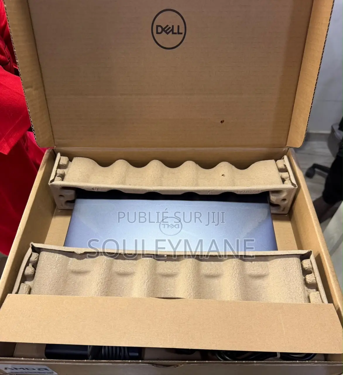 Nouveau Ordinateur portable Dell Inspiron 14 16GB AMD Ryzen 7 SSD 1T