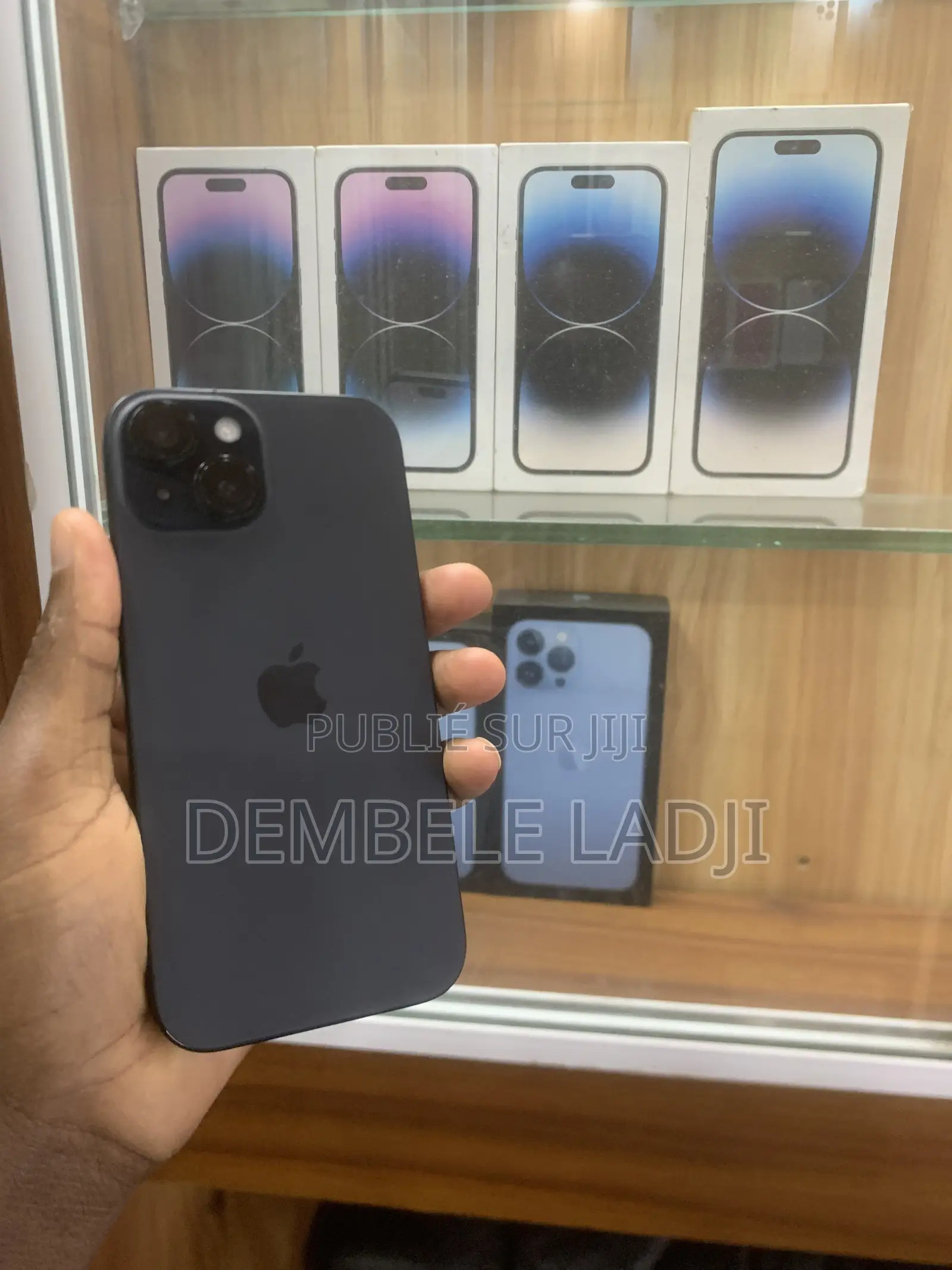 Pomme iPhone 15 128 GB Noir