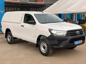 Toyota Hilux 2022 Blanc