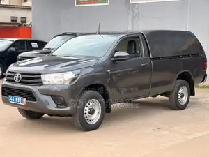 Toyota Hilux 2021 Noir