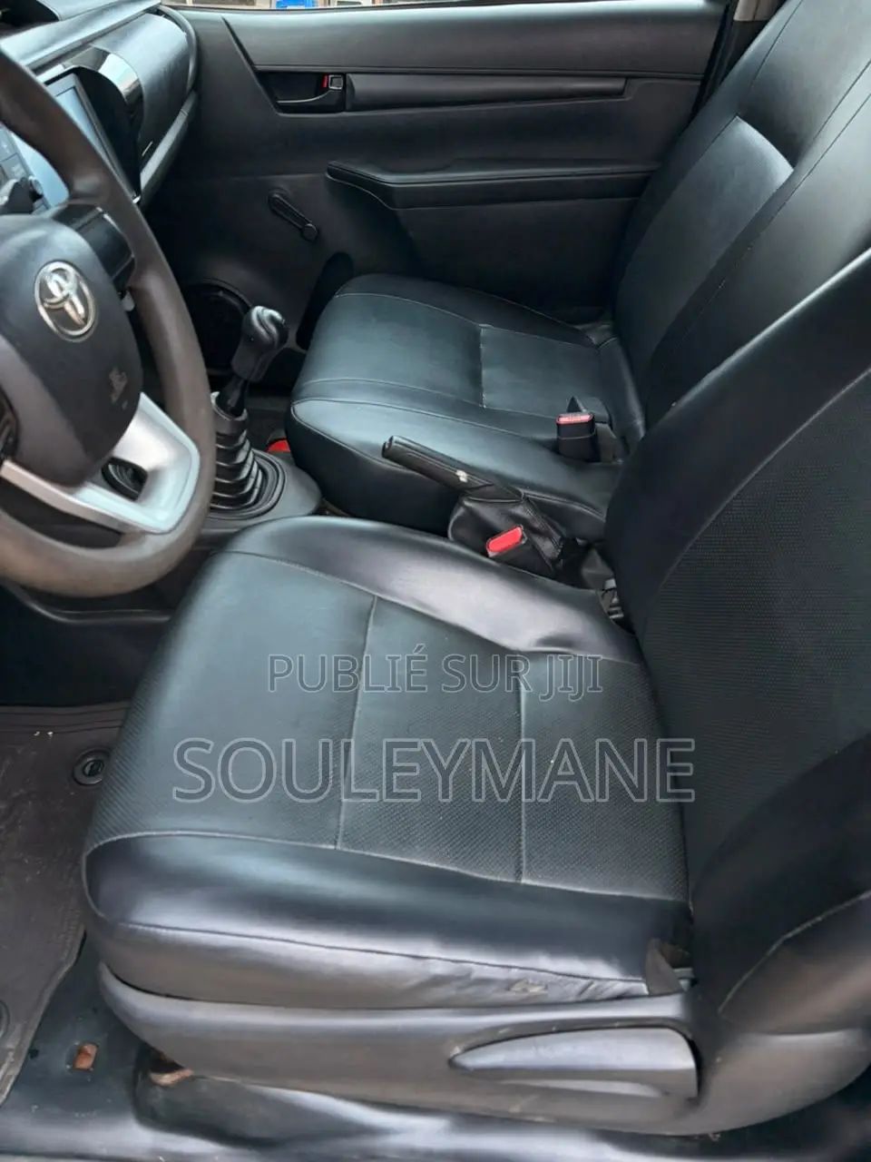 Toyota Hilux 2021 Noir