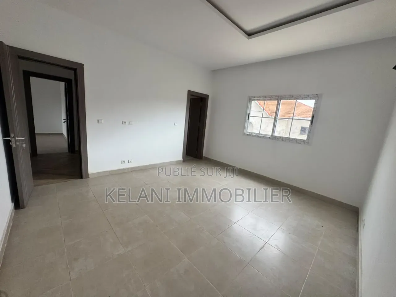 7chbre Duplex dans Kelani Immobilier, Bingerville à Vendre