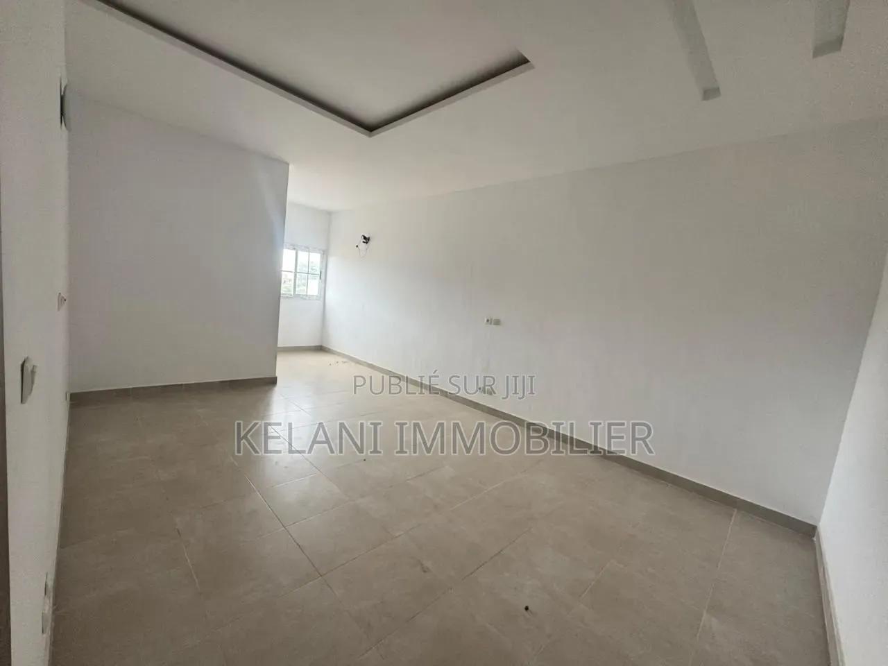 7chbre Duplex dans Kelani Immobilier, Bingerville à Vendre