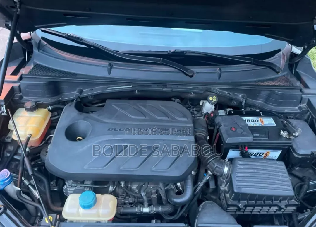 Changan UNI-T 2.0 FWD 2022 Gris