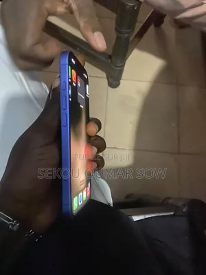 Nouveau Pomme iPhone 16 256 GB Bleu