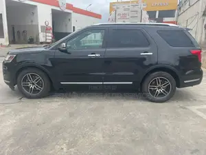 Ford Explorer 2019 Noir