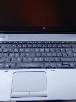 Ordinateur portable HP ProBook 650 G1 8GB Intel Core i3 HDD+SSD 500GB