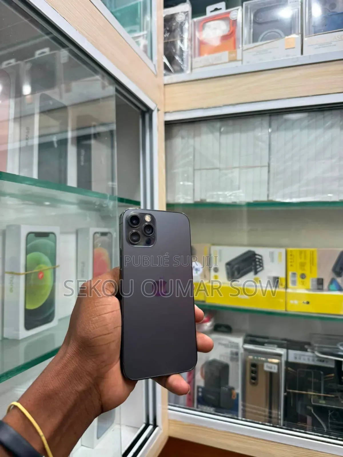 Nouveau Pomme iPhone 12 Pro 256 GB Bronze