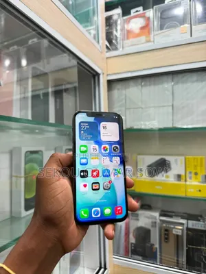 Nouveau Pomme iPhone 12 Pro 256 GB Bronze