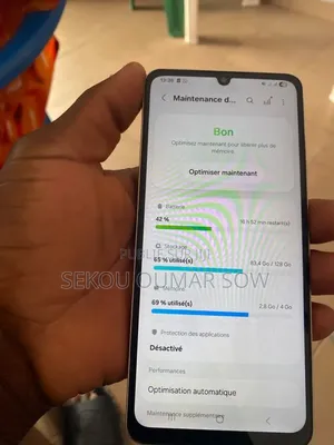 Nouveau Samsung Galaxy A06 128 GB Blanc