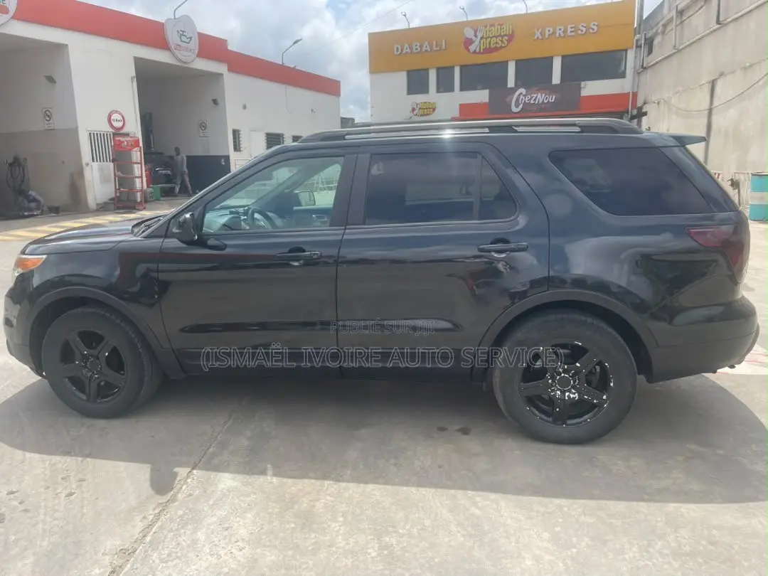 Ford Explorer 2016 Noir