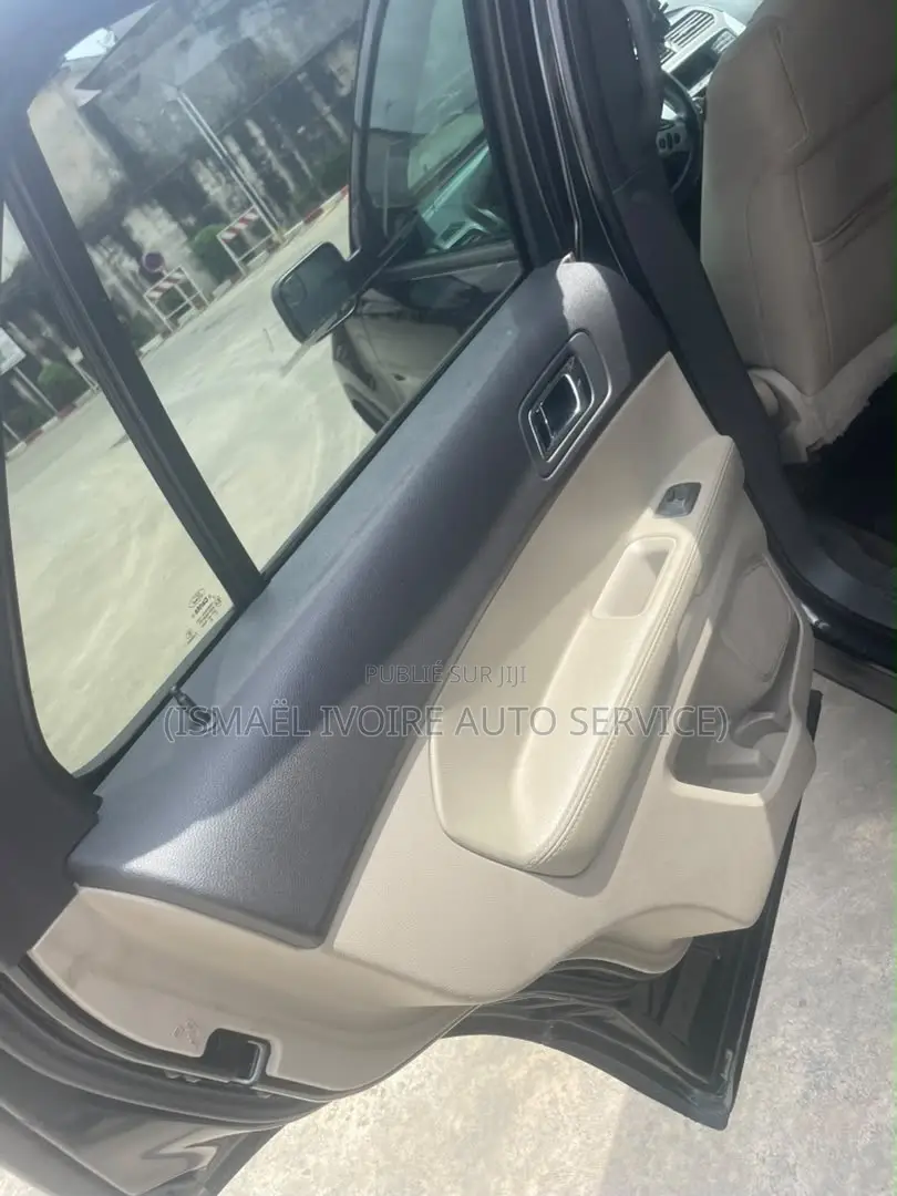 Ford Explorer 2016 Noir