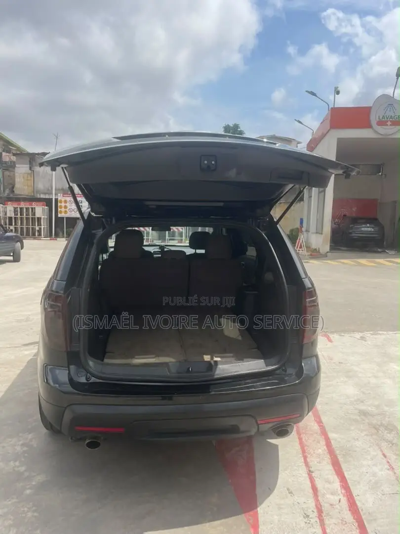 Ford Explorer 2016 Noir
