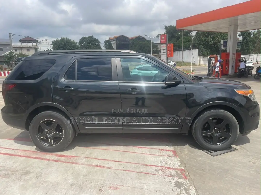 Ford Explorer 2016 Noir