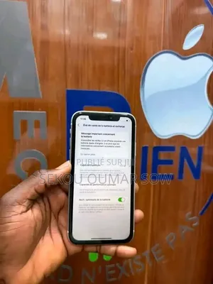 Nouveau Pomme iPhone XR 256 GB Blanc