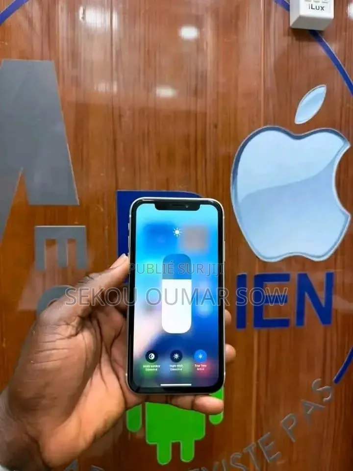 Nouveau Pomme iPhone XR 256 GB Blanc