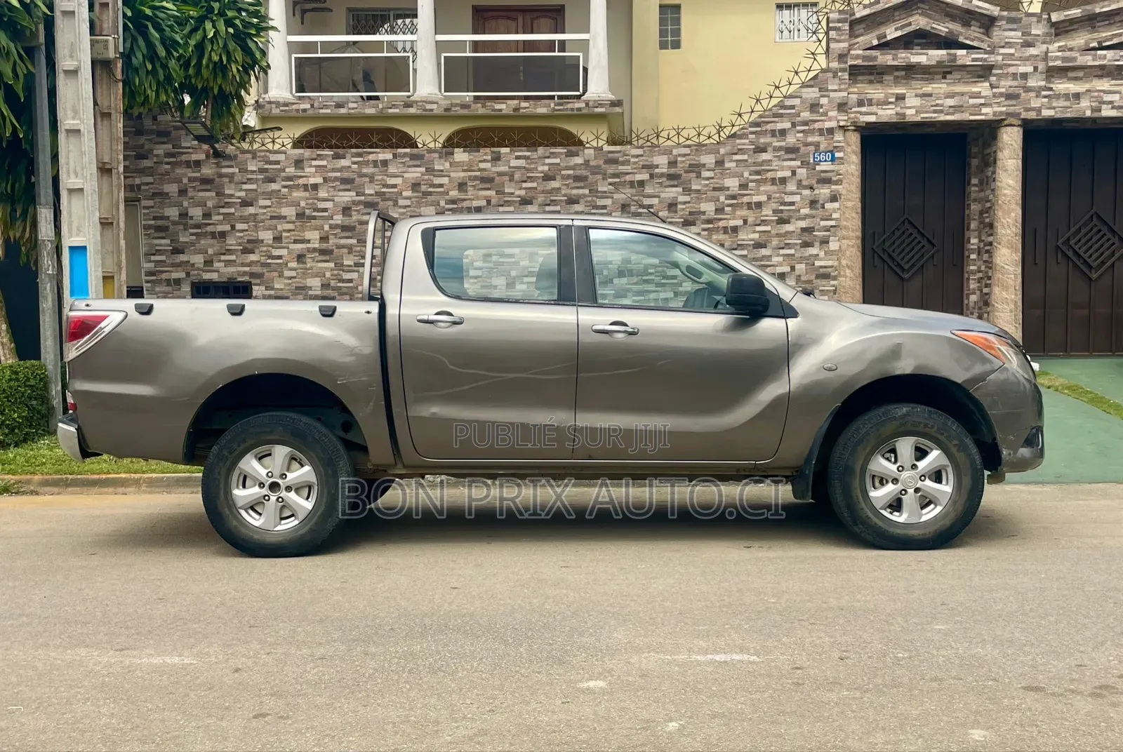Mazda BT-50 2016 Gris