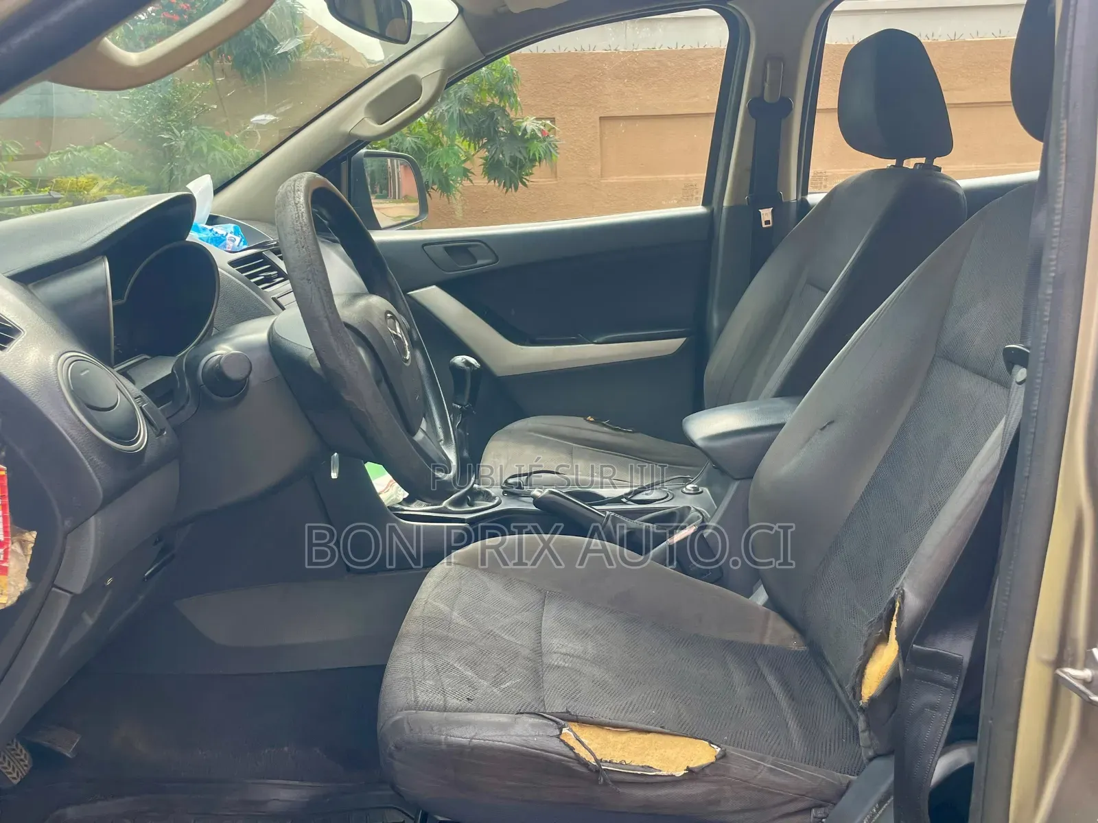 Mazda BT-50 2016 Gris