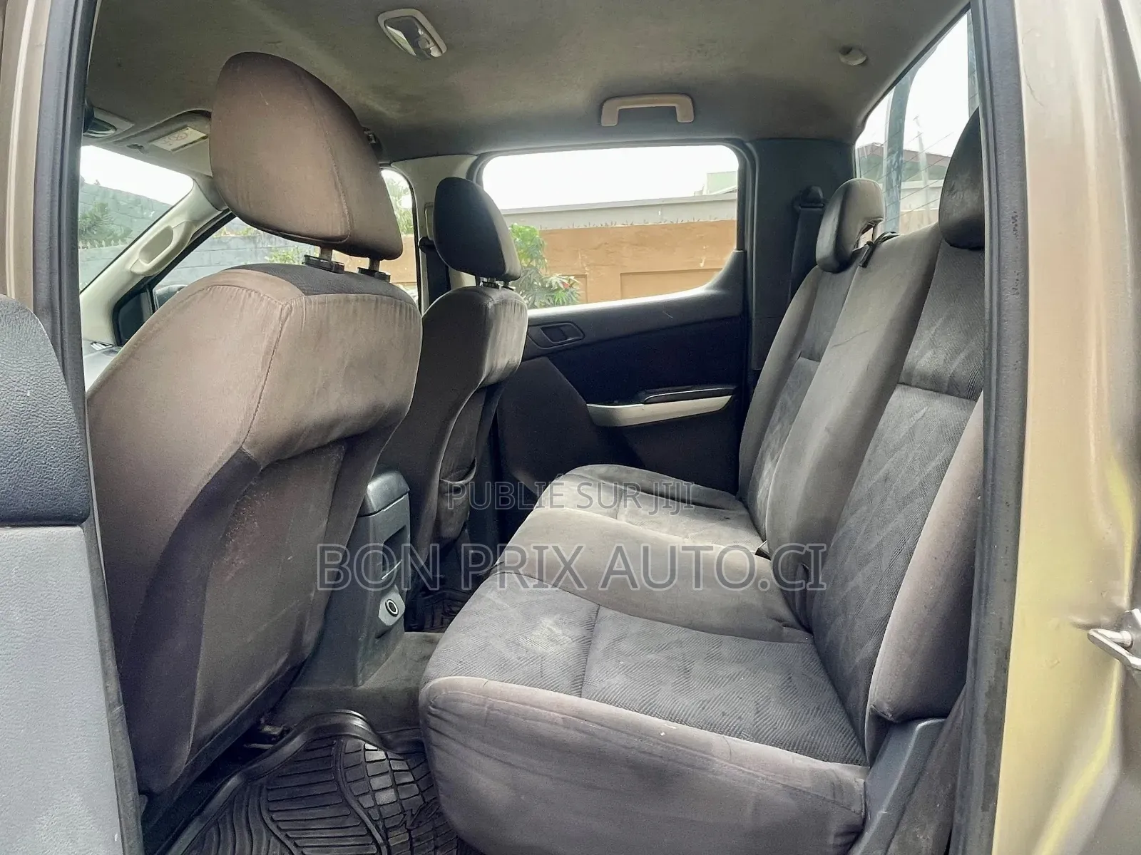 Mazda BT-50 2016 Gris