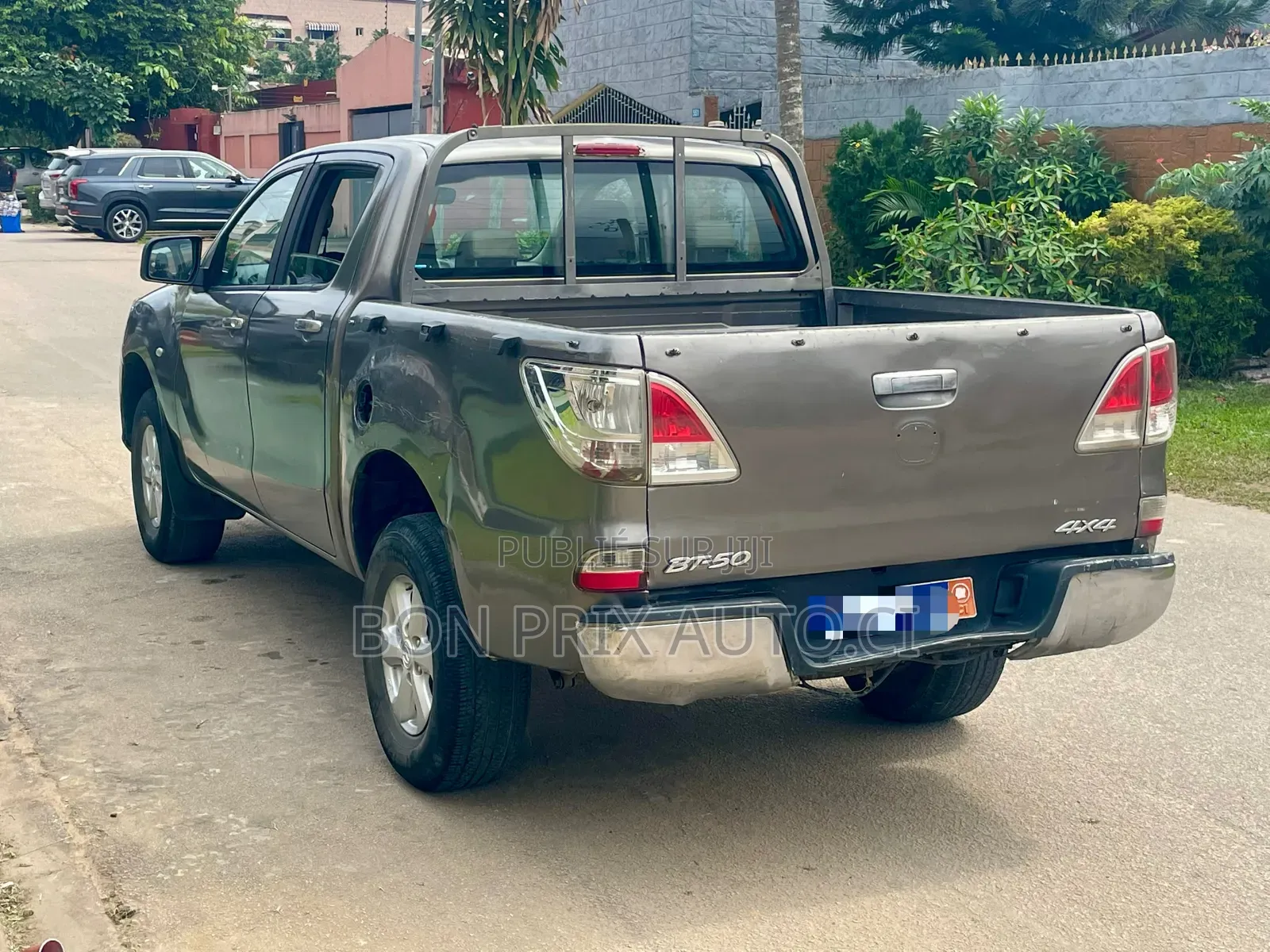 Mazda BT-50 2016 Gris
