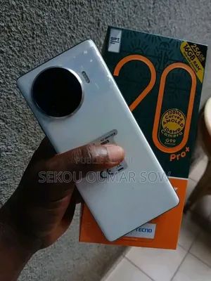 Nouveau Tecno Camon 20 Pro 5G 256 GB Blanc