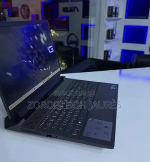 Nouveau Ordinateur portable Lenovo 3000 G530 12GB AMD Ryzen 7 SSD 6T