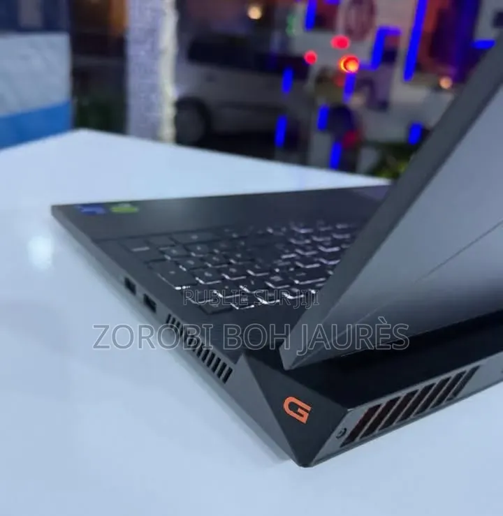 Nouveau Ordinateur portable Lenovo 3000 G530 12GB AMD Ryzen 7 SSD 6T